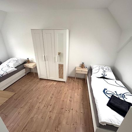 Grosse Ferienwohnung In Ostseenaehe Schonberg  Bagian luar foto